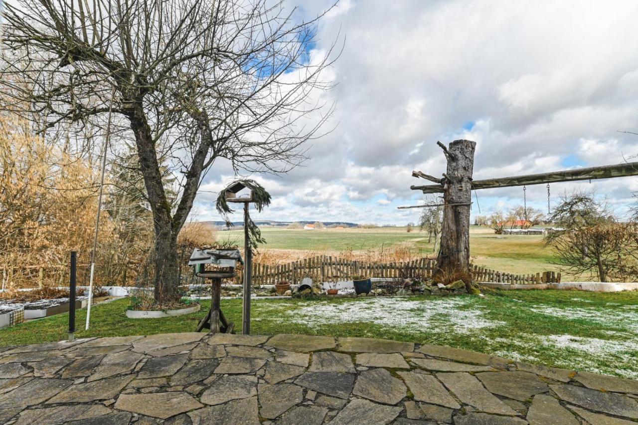 Ruhe Auf Dem Land 2 - Anni Apartamento Aulendorf Exterior foto